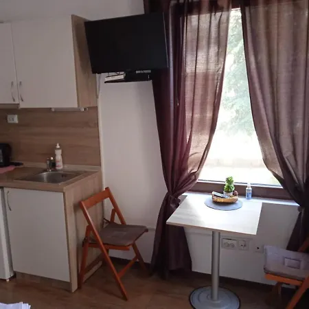 Flora Apartment Burgas