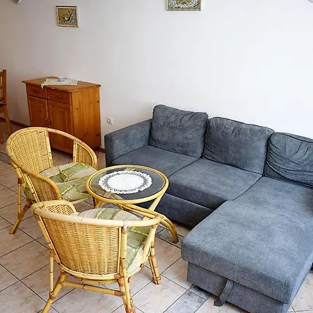 Flora Apartment Burgas