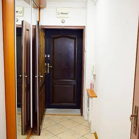 Flora Apartment Burgas