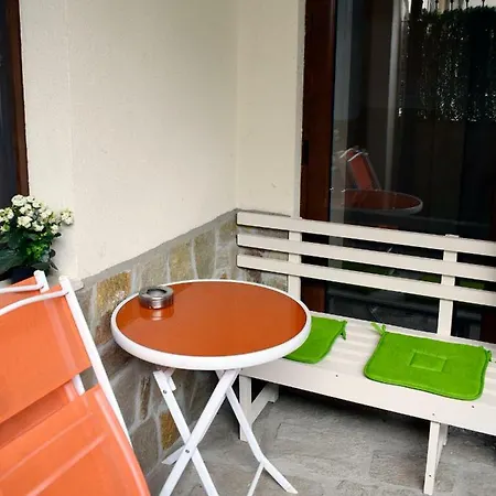 Apartment Flora Burgas